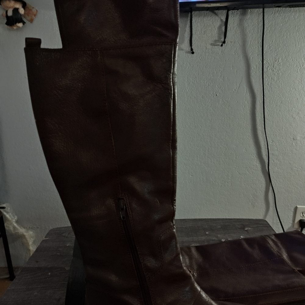 Brown Leather Knee-High Boots NINE WEST - Picture 5 of 5